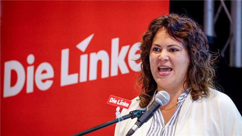 Sofia Leonidakis berichtete über die Arbeit der Fraktion.