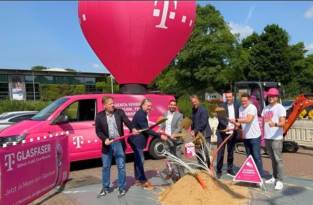 Telekom treibt Glasfaserausbau in Moers voran: 23.930 Haushalte profitieren vom ...