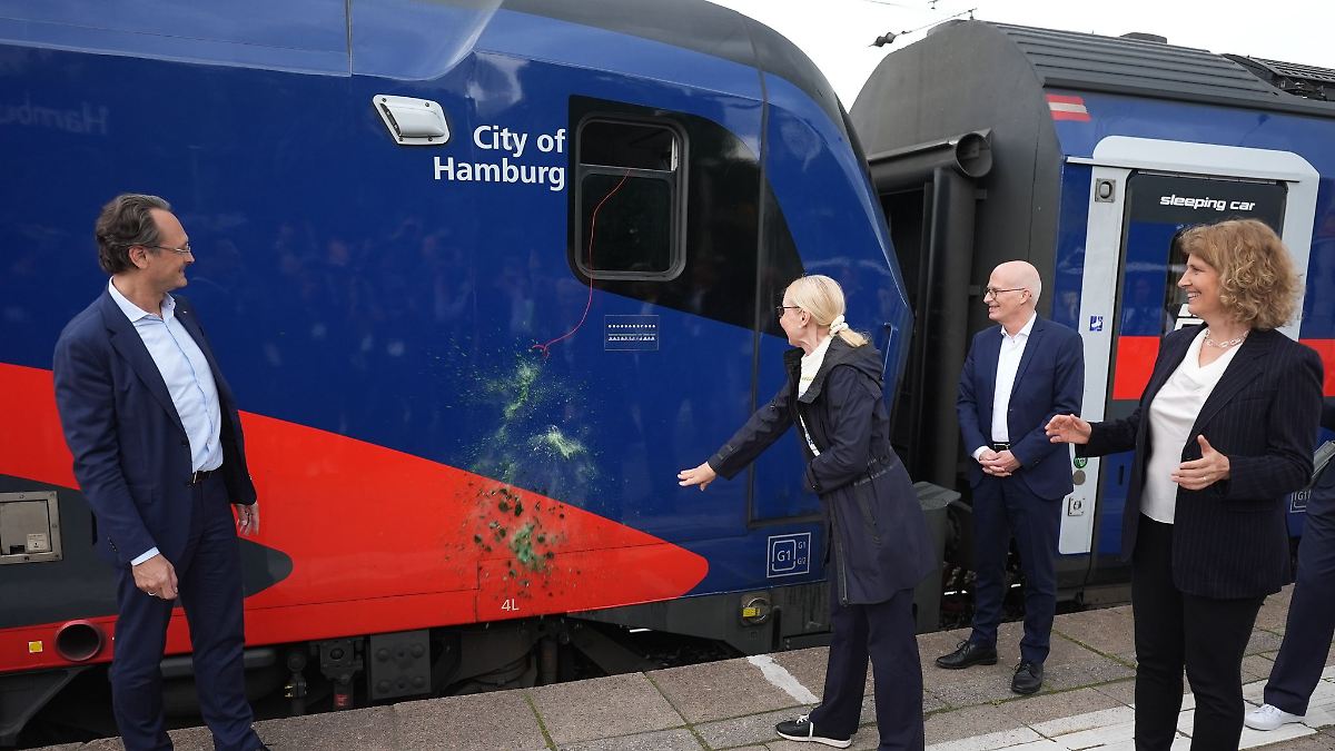 Hamburg & Schleswig-Holstein: Nightjet-Zug auf "City of Hamburg" getauft
