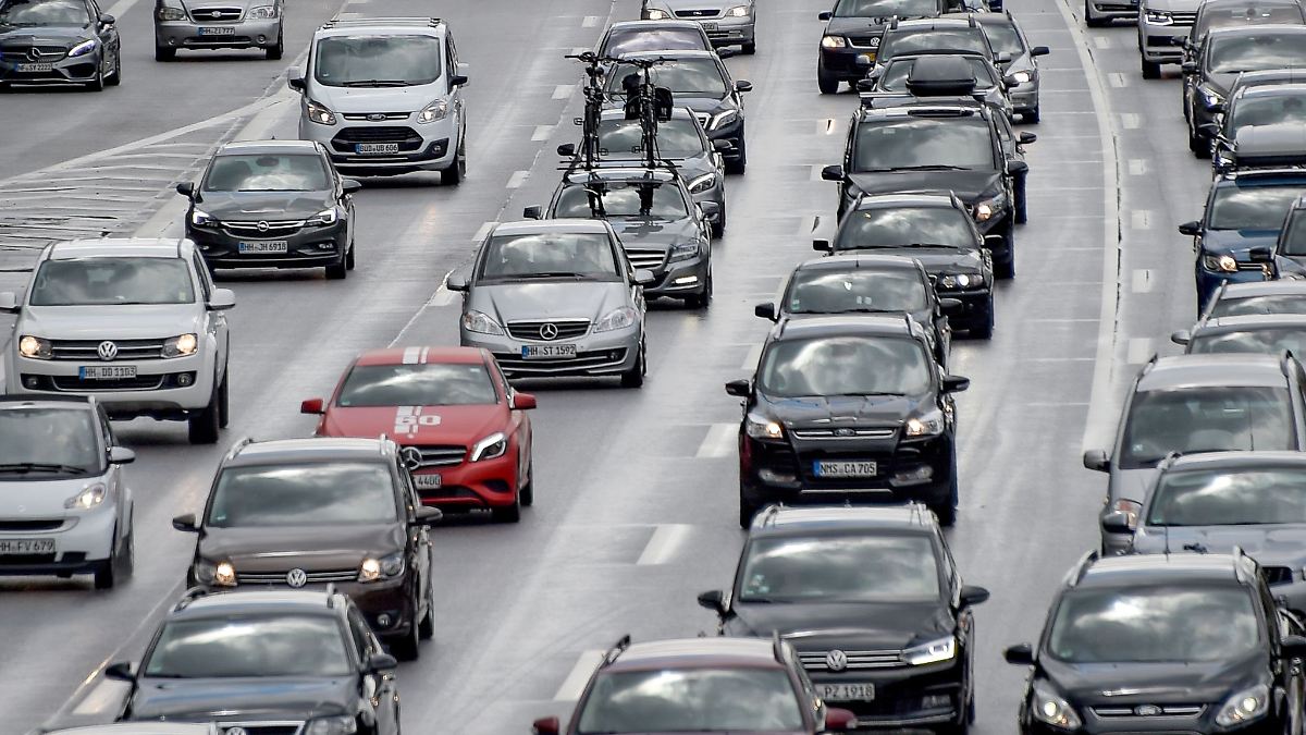 Niedersachsen & Bremen: Staus im Norden zum Ferienstart erwartet