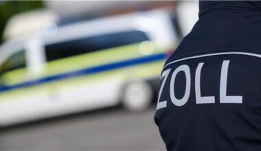 Zoll kontrolliert Baustellen in Stade und Bremen