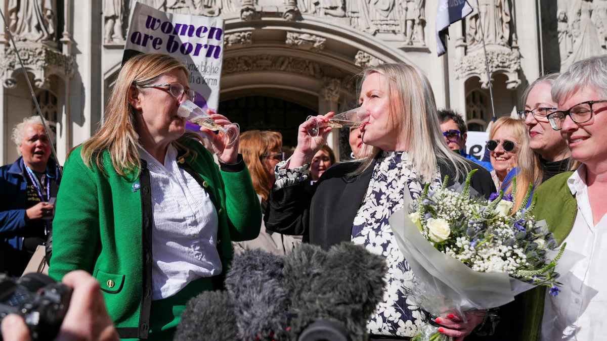 Britischer Supreme Court nimmt Transfrauen die Frauenrechte - Politik