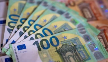 Immer mehr Bargeld im Umlauf, obwohl alle mit Karte zahlen | Leben & Wissen
