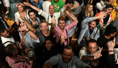 "Da wird ma glei ganz hoas": München startet Wiesn-Hit-Voting