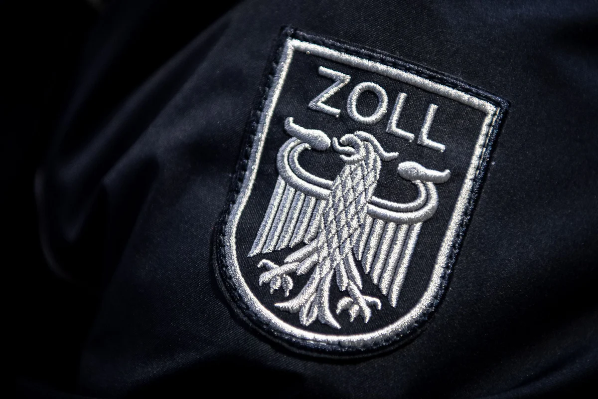 Kriminalität - Hauptzollamt Köln: Fast 5 Milliarden Euro Einnahmen - Panorama