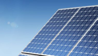 WSW bauen Freiflächen-Solaranlage - Radio Wuppertal