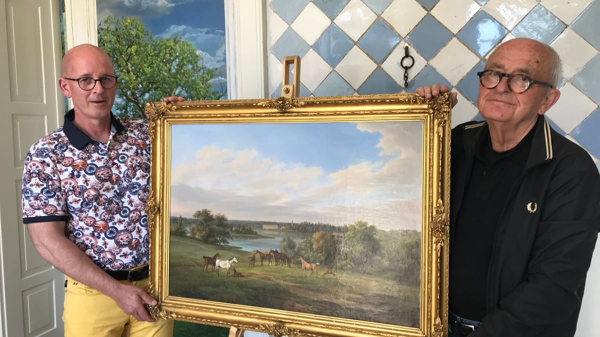 In dieses kleine Dorf kehrt der berühmte Schimmel-Hengst "Herodot" zurück