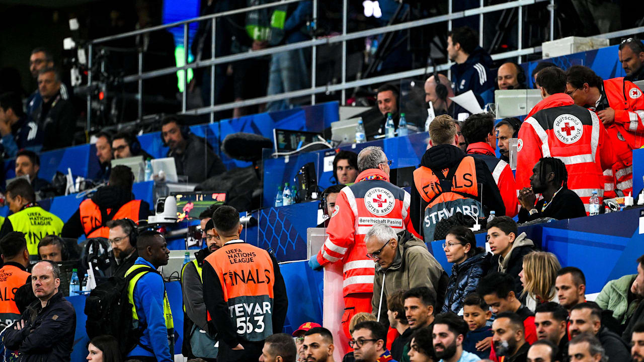 Er saß daneben: Kroos-Bruder Felix spricht über Todessturz bei Nations League | Sport