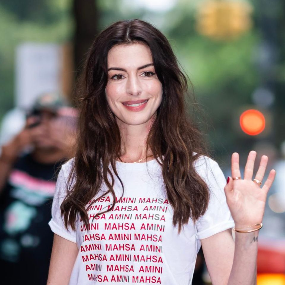 Anne Hathaway