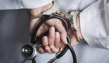 So läuft der Abrechnungsbetrug in Apotheken, Pflege, Arztpraxen ab