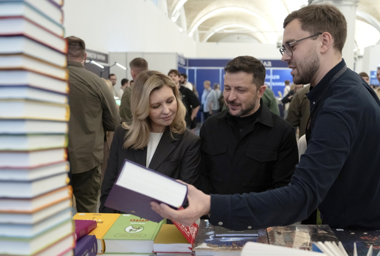 Auch der ukrainische Präsident Wolodymyr Selenski besuchte die Buchmesse im Arsenal.