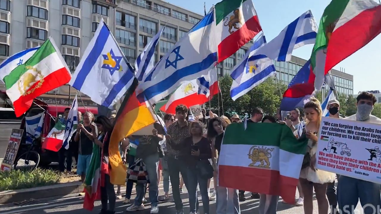 Judenhasser marschieren in Berlin, aber Polizei löst Israel-Demo auf | Regional