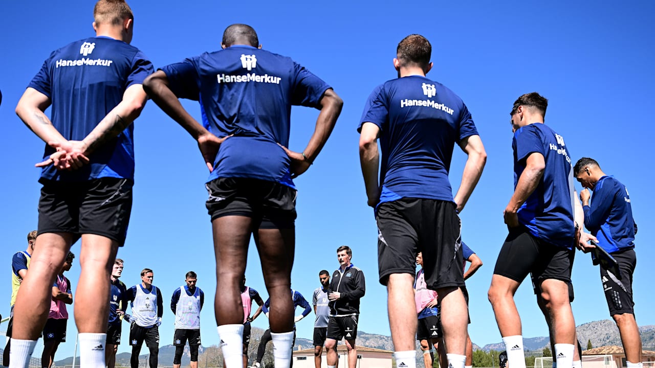 HSV: Sie verhandeln woanders: Zwei Profis kommen nicht zum Start | Sport