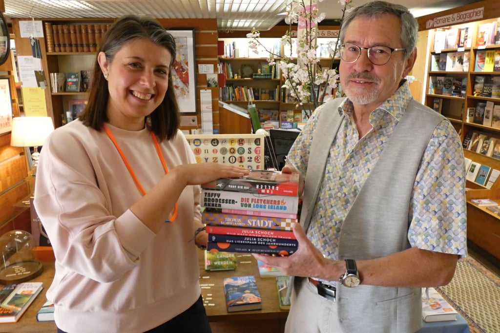 In der Bücherstube Elsner wird bald nach Bestsellern geangelt