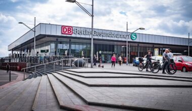 Angriff am Bahnhof Gesundbrunnen – Täter flüchtig