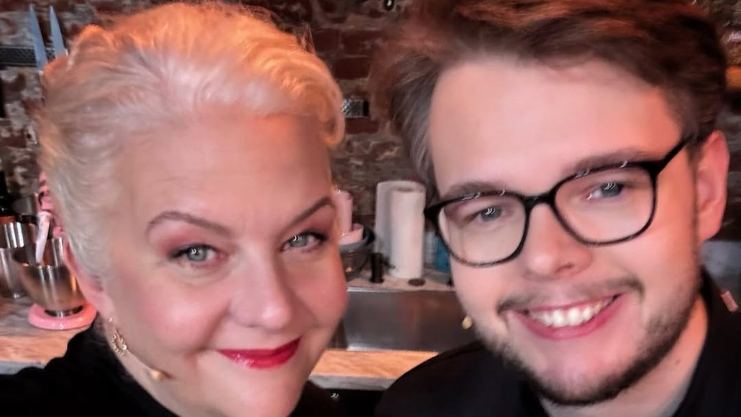 Bettina Schliephake-Burchardt auf Fotos mit Sohn kaum wiederzuerkennen
