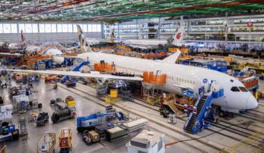 Der erste Absturz einer 787 rückt Boeings Sicherheitsbilanz in den Fokus