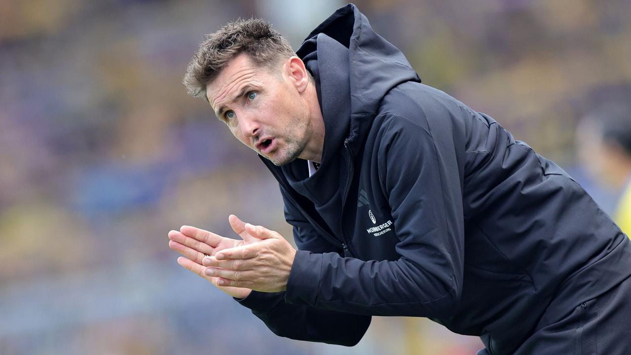 2. Bundesliga: 1. FC Nürnberg legt los: Trainer Klose läutet neue Saison ein