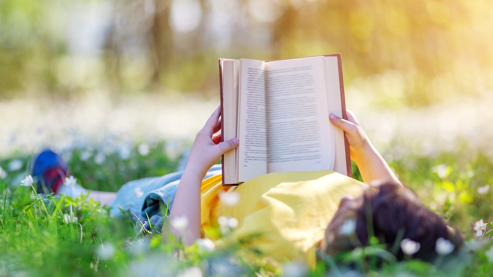 Buchtipps: 7 coole Bücher für Teenager ab 11 Jahren