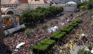 Tausende bei verbotener Pride-Parade in Budapest