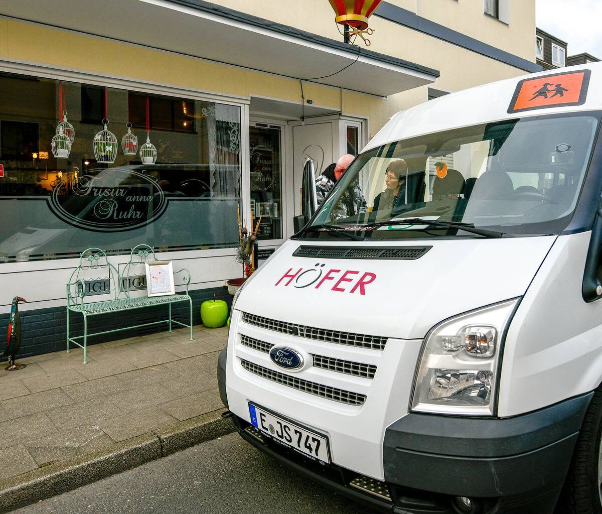 Bürgerbusvereine in Essen gewürdigt - Radio Essen