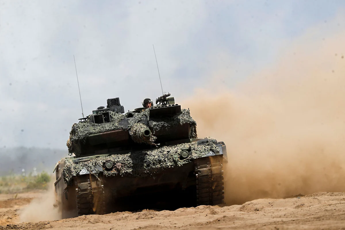 Abschreckung gegen Russland - Nato-Staaten einig bei Verteidigungsausgaben - Politik
