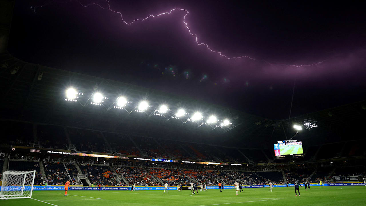 Gewitter bei der Club-WM in den USA: Bekommen wir 2026 eine Unwetter-WM? | Sport