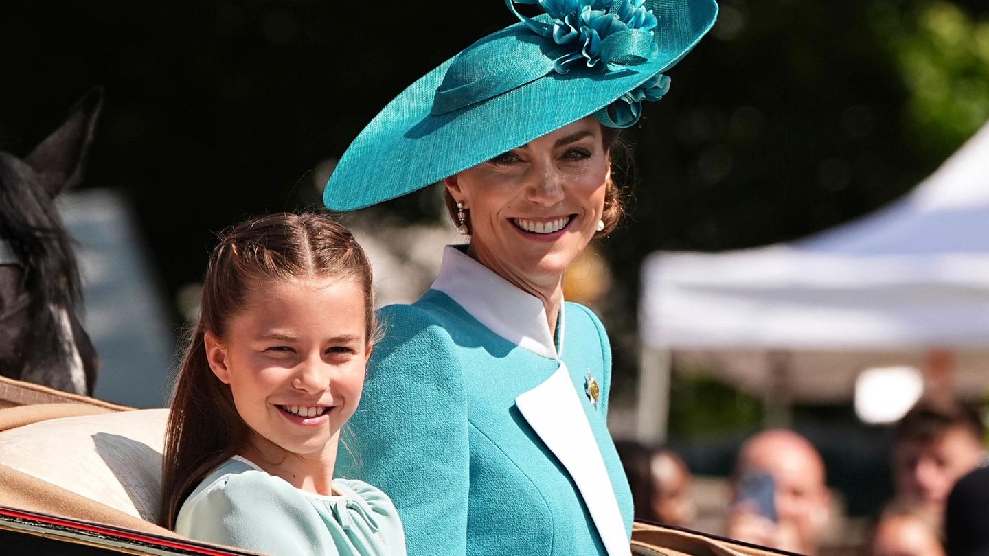 Trooping the Colour: Catherine, Princess of Wales, sorgt in Türkis für ikonischen Moment