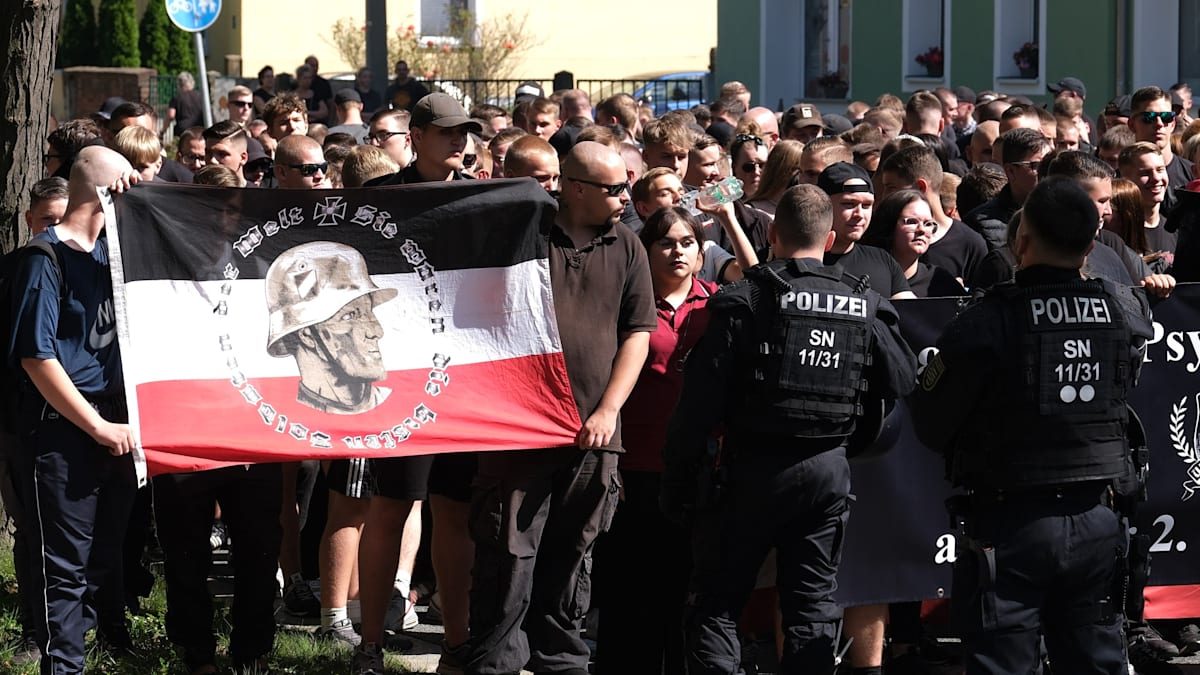 BKA warnt: Rechtsextreme Jugendgruppen in Deutschland nehmen rasant zu