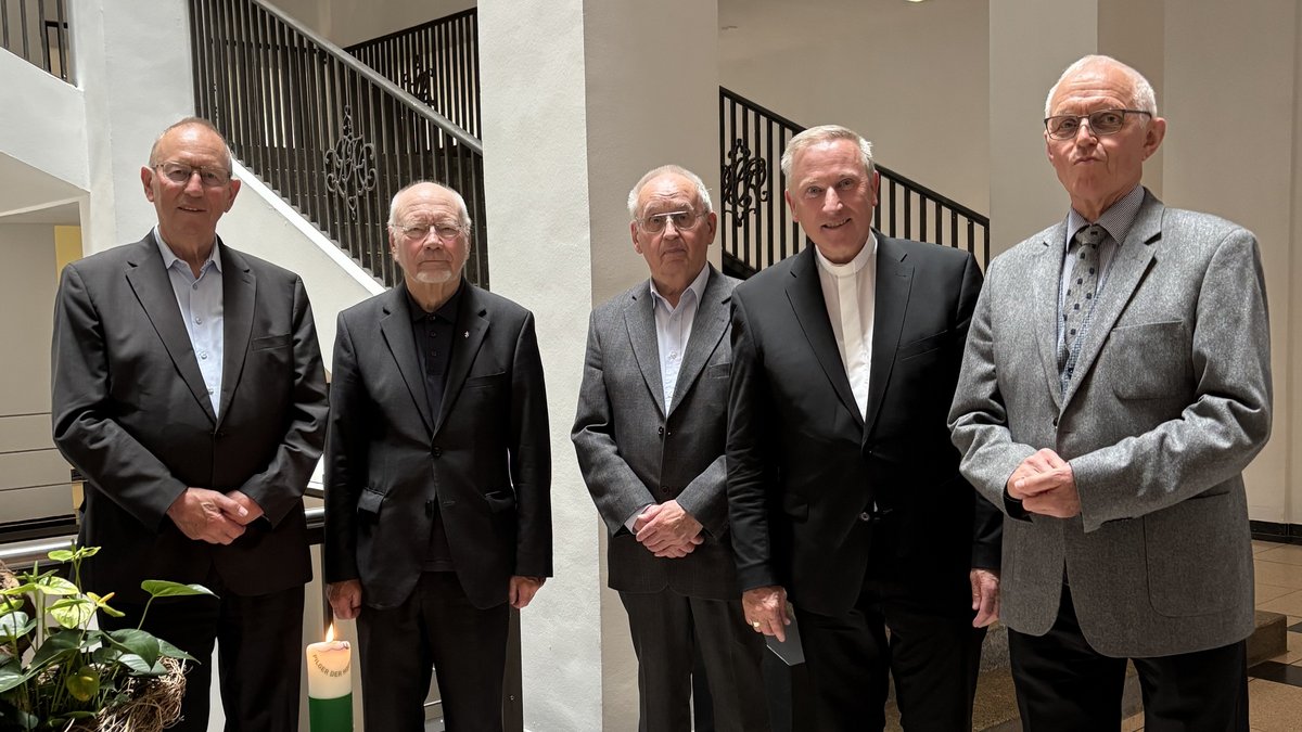 und-Leben.de - Bistum Münster: Diese vier Priester feiern goldenes Weihejubiläum