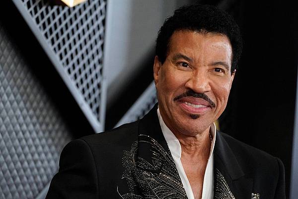 Hamburg | So erklärt Lionel Richie den 80er-Hype