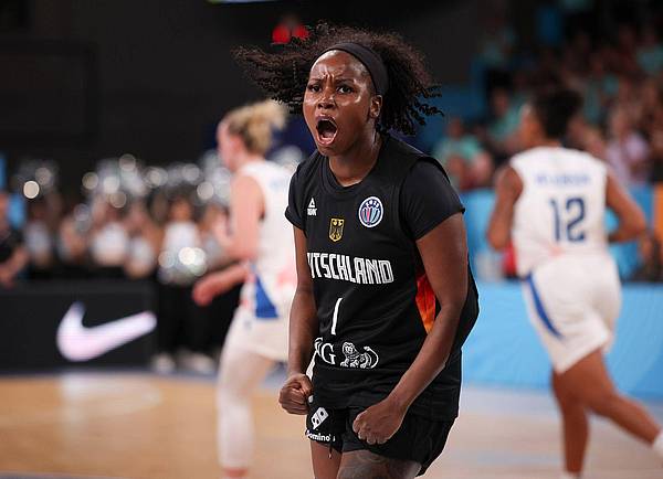 Hamburg | Zweiter Sieg: Basketballerinnen im EM-Viertelfinale