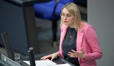 Berlin | Wenige Nachkommen von Zuwanderern in der Bundesverwaltung