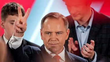 Europa: Präsidentschaftswahl in Polen: Nationalkonservativer Nawrocki gewinnt knapp