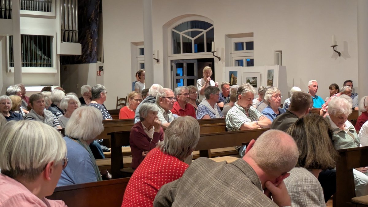 und-Leben.de - Profanierung von St. Bernhard: Gemeinde in Münster macht sich Luft