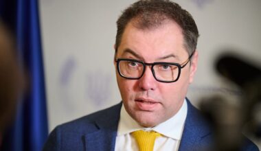 Oleksii Makeiev: Ukraine-Botschafter zerlegt SPD-„Manifest“ | Politik