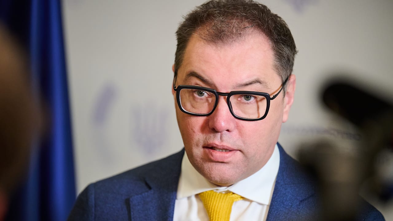 Oleksii Makeiev: Ukraine-Botschafter zerlegt SPD-„Manifest“ | Politik