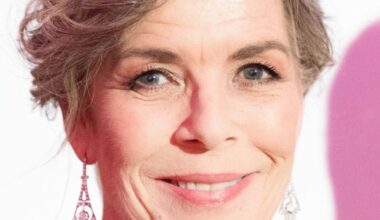 Sommerlicher Look: Caroline von Hannover zeigt ihre schönen Füße