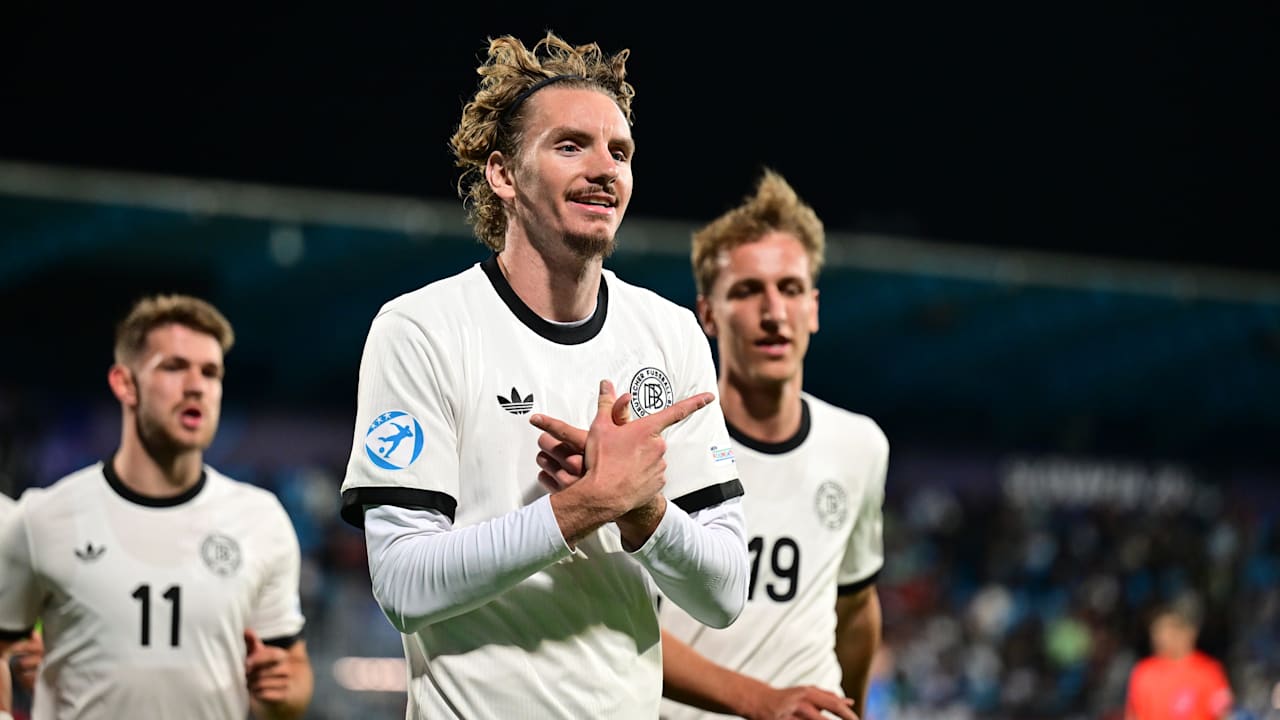 DFB: Jedes Tor macht Woltemade teurer – Stürmer spricht über Chelsea-Interesse | Sport