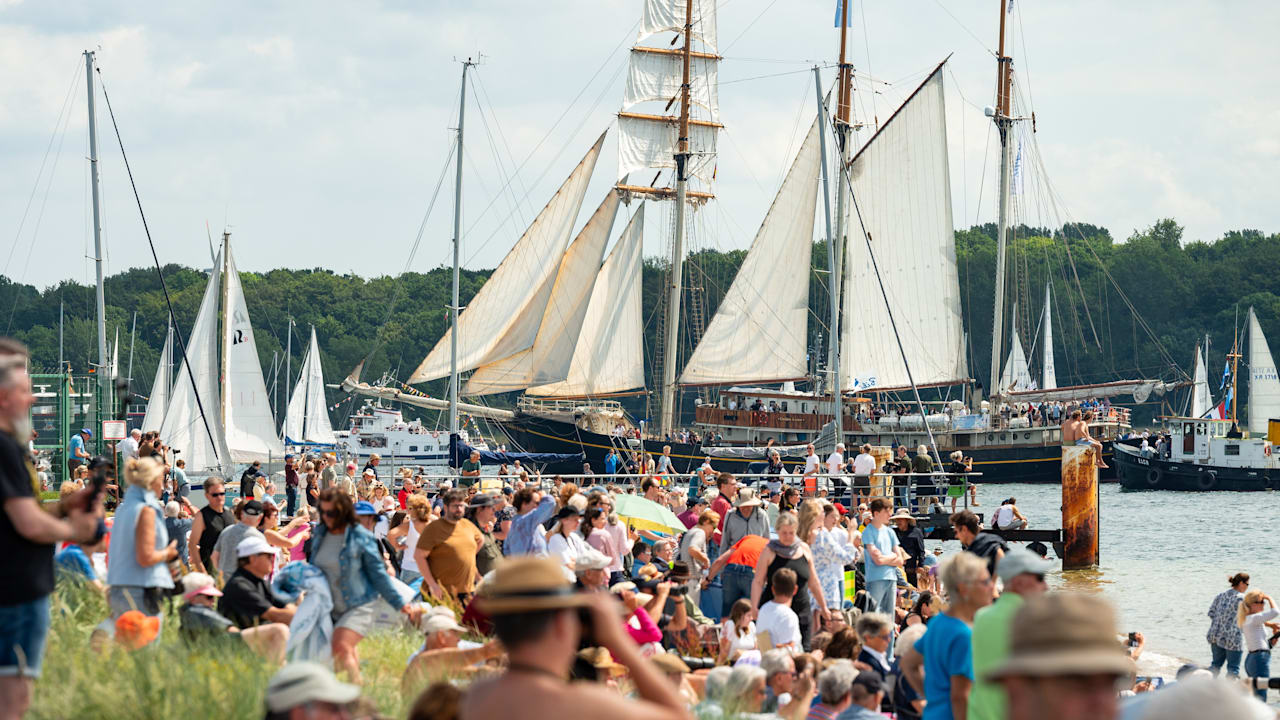 Kieler Woche: Das gibt’s beim weltweit größten Segelfest zu sehen | Regional