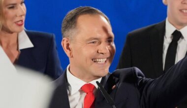 Rechtsruck in Polen: Konservativer wird neuer Präsident