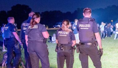 Schlägerei nach Messerangriff im Hamburger Stadtpark