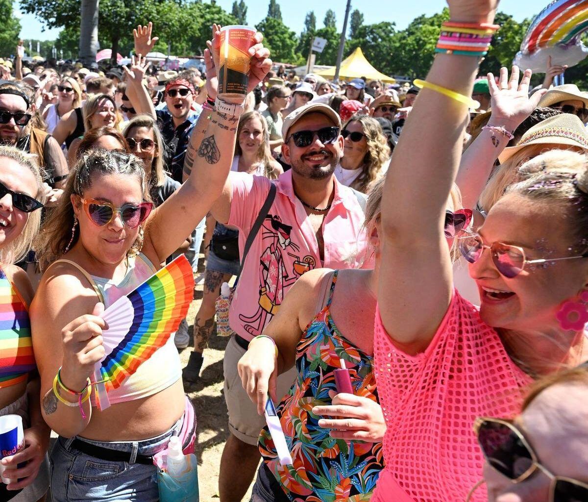 «Rainbow Festival»: Mit Regenbögen und Musik gegen Hetze