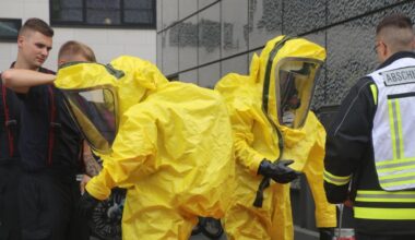 Gefahrguteinsatz im Nanotechnikum in Heide-Süd – Zwei Verletzte