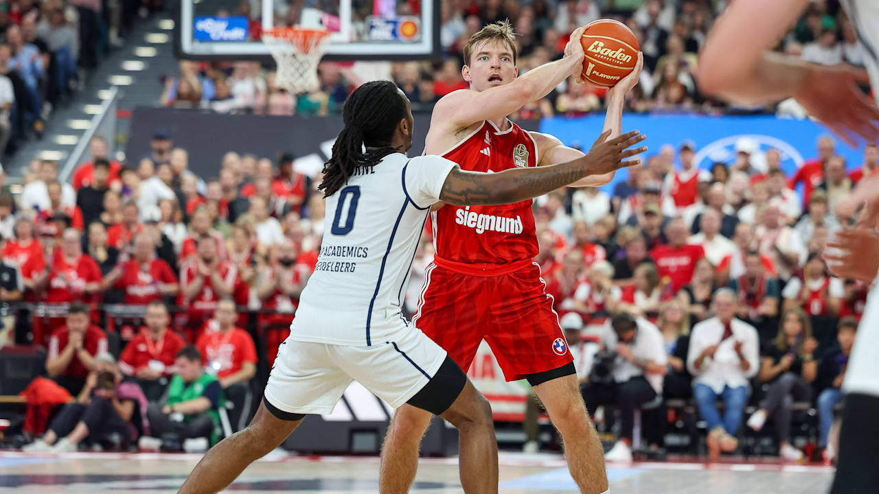 Bayern Baskets triumphieren: Eigenkorb schockt Fans | Sport