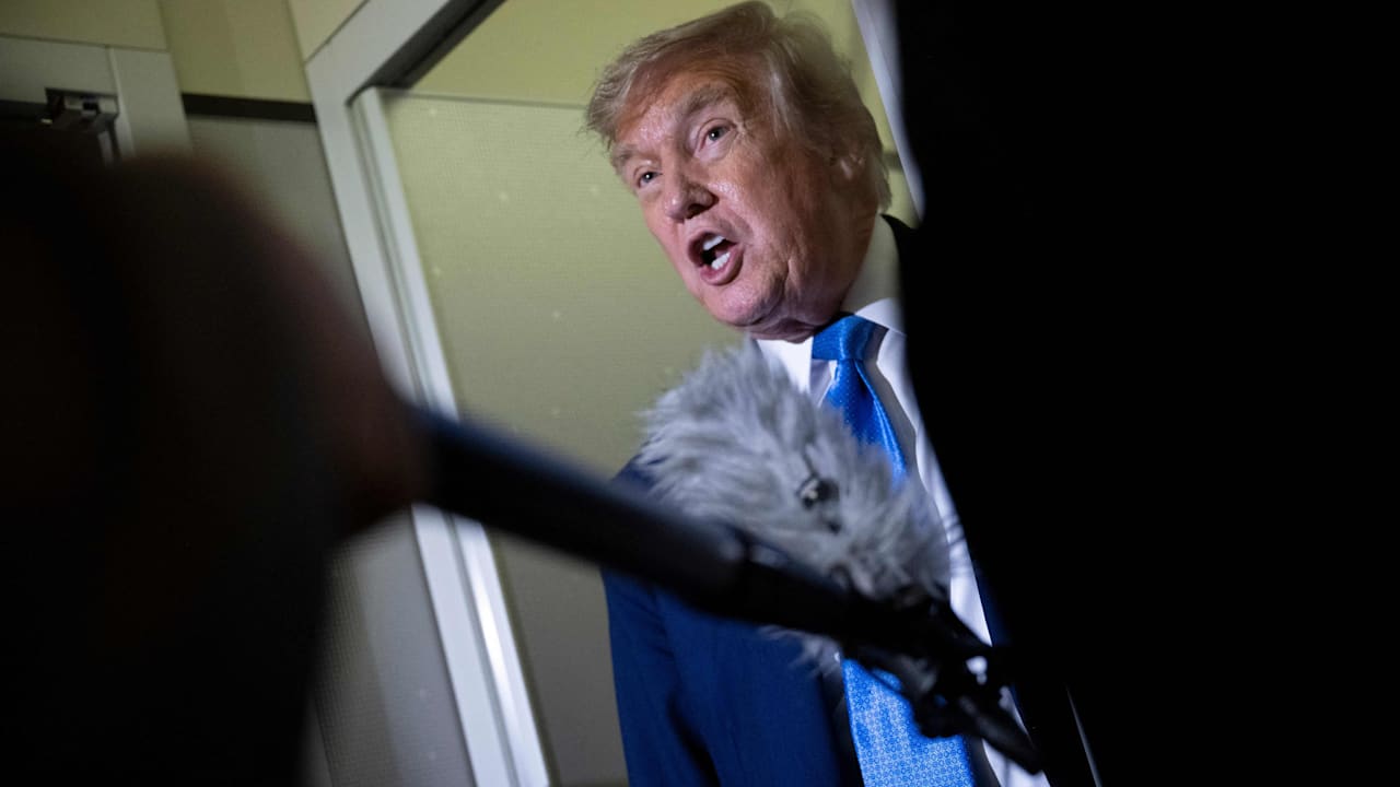 Druck erhöht: Trump ruft Iran zur „bedingungslosen Kapitulation“ auf | Politik