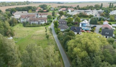 Ehemann absichtlich überfahren - Mordprozess gegen Witwe