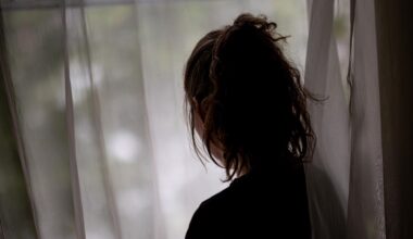 Jeder sechste Mensch weltweit laut WHO von Einsamkeit betroffen