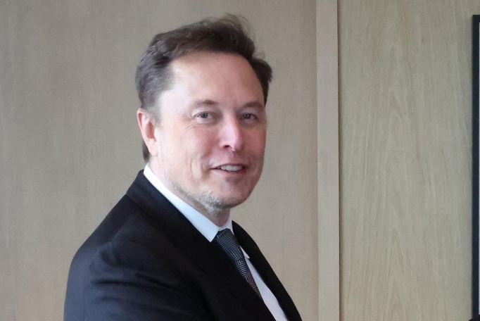 Elon Moschus