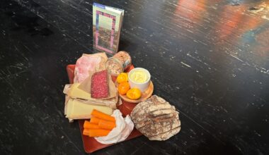eat.READ.sleep.: (139) Brotzeit und Autofiktion | NDR.de - Kultur